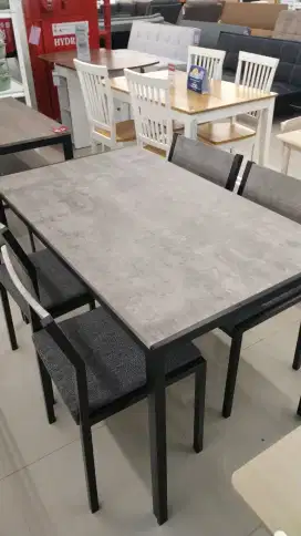 Happy dining table