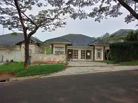 DIJUAL RUMAH DI CLUSTER BGH, SENTUL CITY (SSR042)