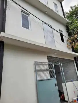 DIJUAL KOSAN KHUSUS PUTRI TERISI FULL DI DAERAH SUKAJADI BANDUNG