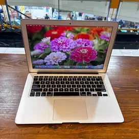 Macbook Air 13inch 2015 4/256