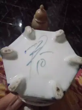 Guci china Pagoda original