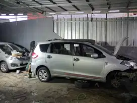 Butuh cepat pria buat bengkel mobil