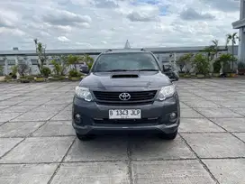 Toyota Fortuner VNT TRD Manual 2015