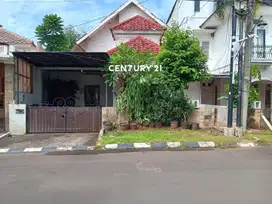 Dijual Rumah Dua Lantai Di Villa Bintaro Regency