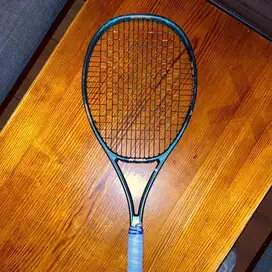 Raket Tenis/Tennis Yonex Vcore 97pro