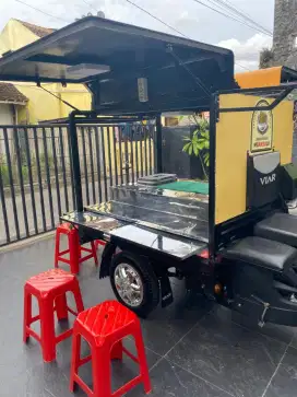 Dijual Unit Usaha Resto Berjalan Motor Kuliner