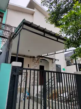 Dijual rumah murah siap huni di Cluster Arcadia Raya Bukit Golf