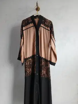 Abaya hitam saudi