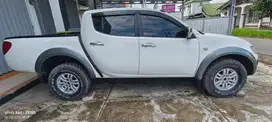 Mitsubishi Triton