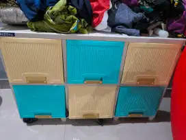 Lemari serbaguna 6 Pintu merek Napolly