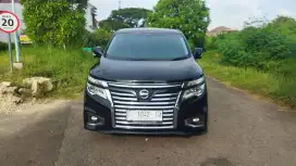 Nissan Elgrand 2.5 HWS 2017