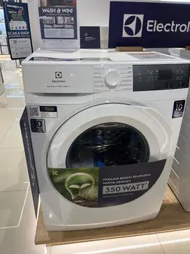 Mesin cuci bukaan depan Electrolux