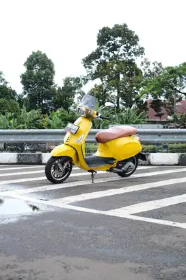 PIAGGIO VESPA MATIC SPRINT 150 IGET FACELIFT 2019 BISA KREDIT