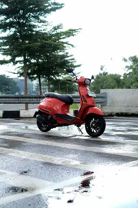 PIAGGIO VESPA MATIC SPRINT S 150 IGET FACELIFT 2023 BISA KREDIT