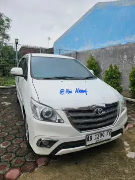 Toyota Innova Matic 2014