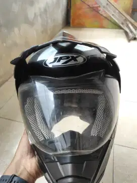 Helm JPX dukex-606 size L