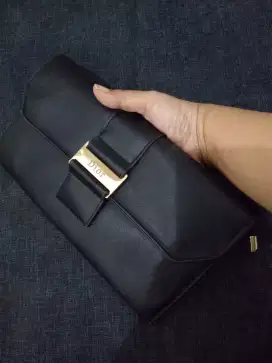 FLASH SALE Preloved Clutch Hitam Impor