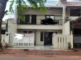 Rumah Strategis Duren sawit Jakarta Timur