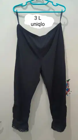 Legging hitam jumbo 3L Uniqlo