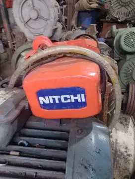 Chain hoist electric