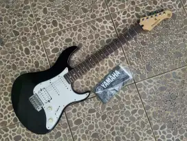 Gitar Yamaha Pacifica Pac112J Made In Indonesia