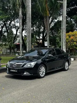 TOYOTA CAMRY 2.5 V AT 2013