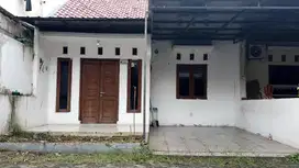 Rumah cluster disewakan
