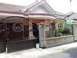 RUMAH JALAN MASTRIP TUBAN JAWA TIMUR