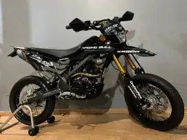 KAWASAKI KLX 150 SM (SUPERMOTO) TAHUN 2023 SUPER TAMPAN ISTIMEWAH