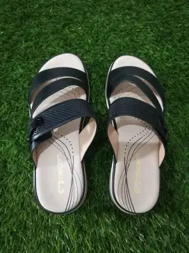 Sandal wanita second