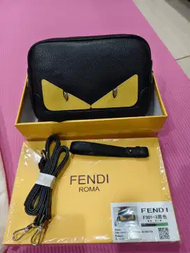 Tas Selempang keren motif mata kuning