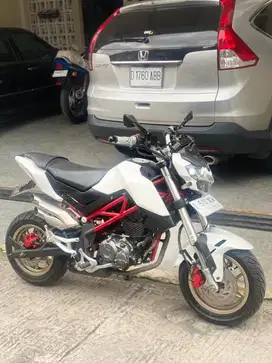 Benelli TNT 135..