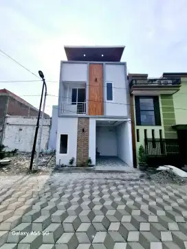 Rumah Medokan,  Baru,  2 lantai,  full bangunan,  SHM