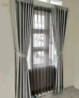 Gorden jendela rumah