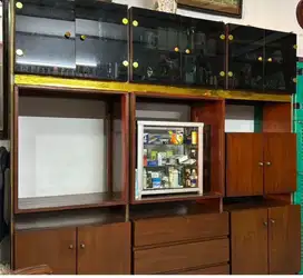 Lemari Jati Besar