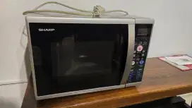 Microwave Sharp kondisi buagus