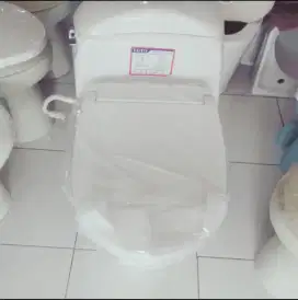 Closet Toto cewe 914 putih