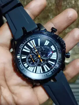 Jam tangan ROGER DUBUIS RUSIA.