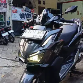 Vario 160 CBS (Over kredit 2 bulan lg)