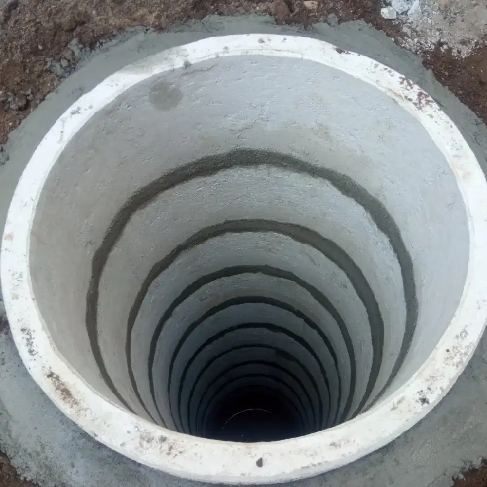 RESAPAN SALURAN MAMPET SUMUR BOR SERVIS POMPA AIR KURAS TANDON