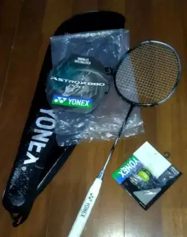 Raket Yonex 88D Pro Gen 3 , kondisi mulus 99%