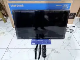 tv samsung 32INCI sudah digital tanpa STB barang masih seperti baru