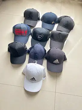 KOLEKSI TOPI UNTUK PRIA