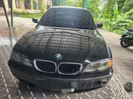 Dijual BMW E46 318i 2004