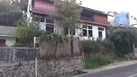 Dijual murah Rumah di Jalan. Raya Lembang