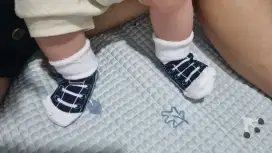Kaos kaki anak motif sepatu