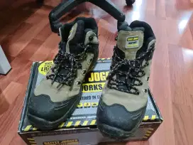 Sepatu Safety Joger Xplore S3