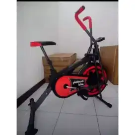 Sepeda statis Platinum Bike alat olahraga NCD-635