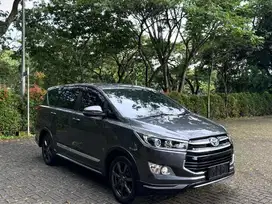 Sudah upgrade bodykit venturer!! Toyota innova V Diesel 2.4 AT 2017