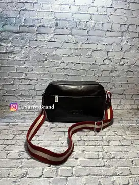 Slingbag Bally bendera